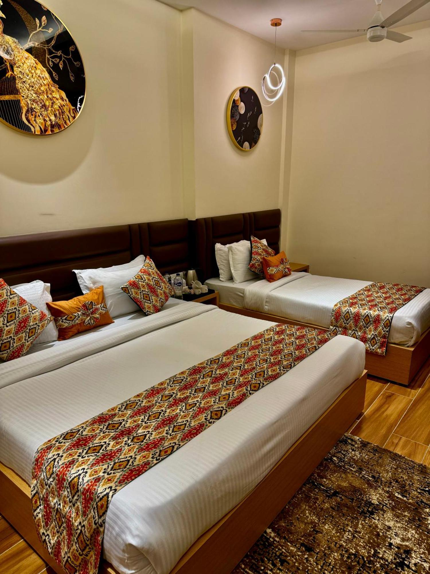 Heaven View - 50m From Golden Temple Hotel Amritsar
